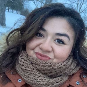 Meet your Posher, Ashley
